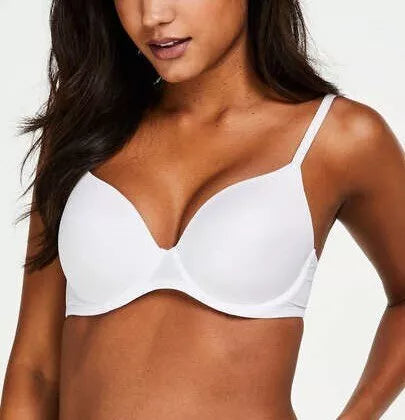 Hunkemoller 85D dydžio baltos spalvos liemenėlė 104474