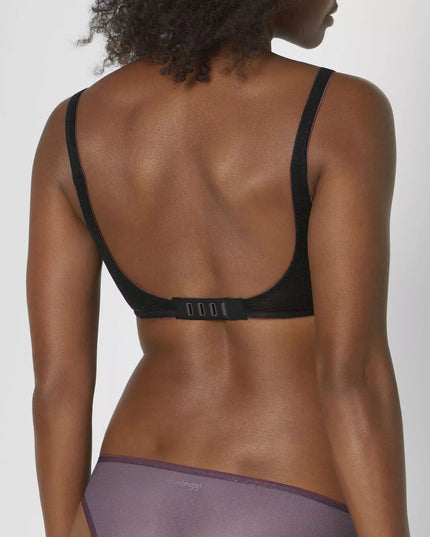 Triumph M(38) L(40) S(36) XS(34) juodos spalvos sportinė  liemenėlė OXYGENE Infinite Soft Bra