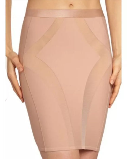 Triumph 44(XXL) 42(XL) dydžio kūno spalvos  koreguojantis  pasijonis Amazing Sensation Skirt