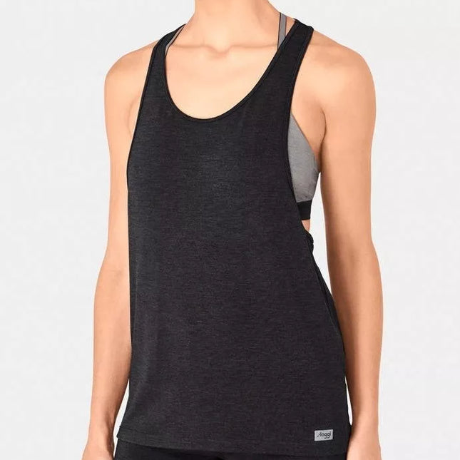 Triumph M(38) dydžio juodos spalvos sportiniai  apatiniai marškinėliai women move FLOW Tank Top