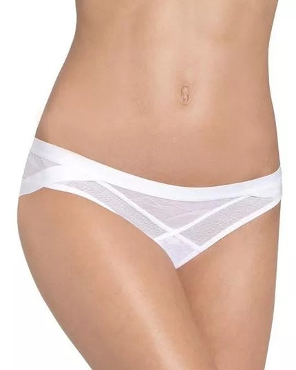 Triumph 46 baltos spalvos kelnaitės  Airy Sensation Tai