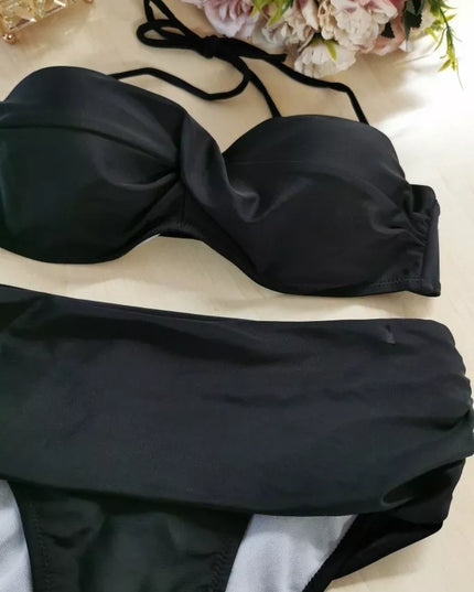 M(38) dydžio juodos spalvos dviejų dalių  maudymosi kostiumėlis BLACK