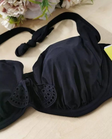 Passionata 80E dydžio juodos spalvos maudymuko liemenėlė P48110