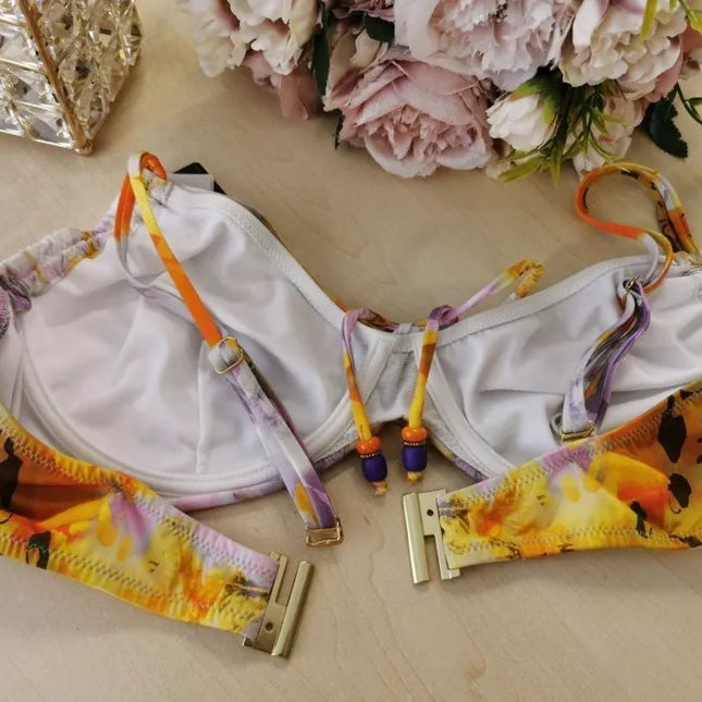 Beldona 40D/40 dydžio dviejų dalių margintas raštais maudymosi kostiumėlis BAHAMAS