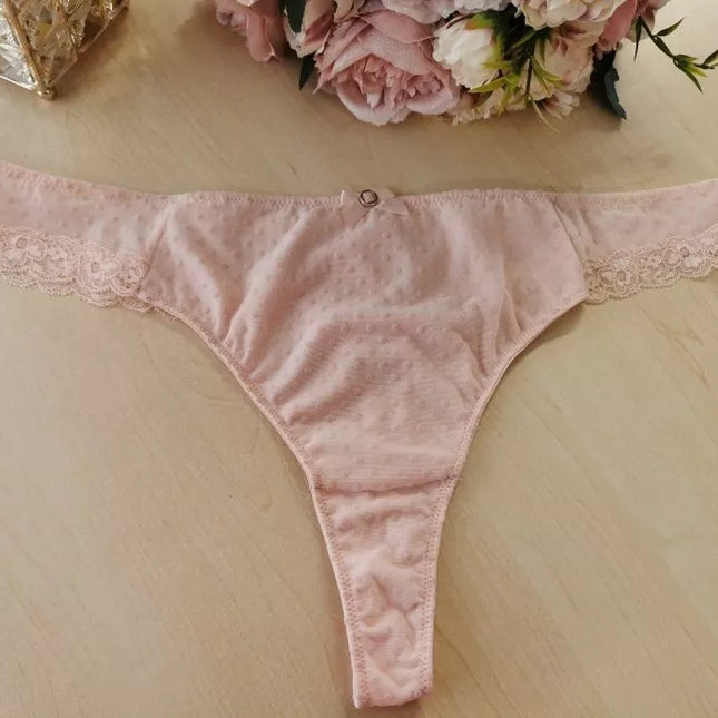 Hunkemoller XL(42) dydžio rausvos spalvos stringai Cloud Pink 112218004