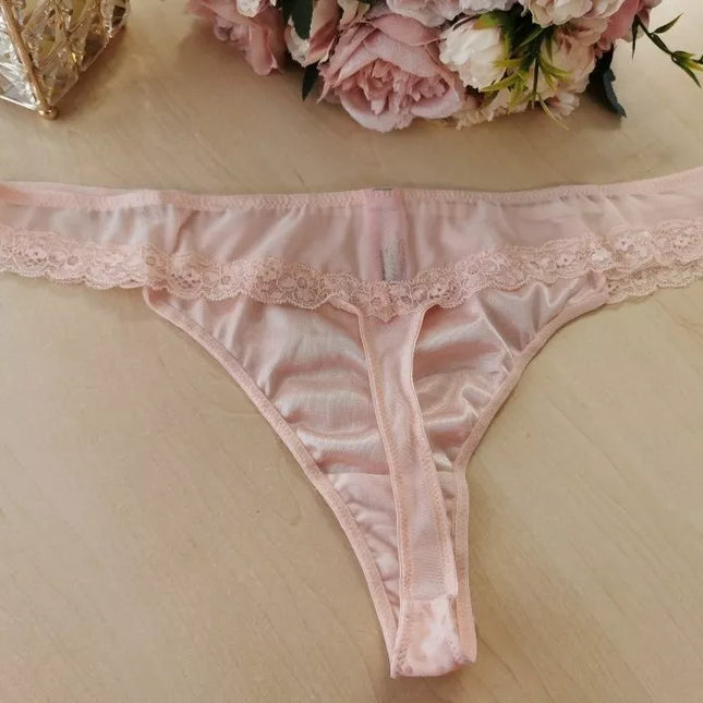 Hunkemoller XL(42) dydžio rausvos spalvos stringai Cloud Pink 112218004