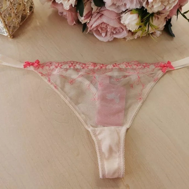 Hunkemoller XL(42) dydžio persiko spalvos stringai Peach Nectar 112651005