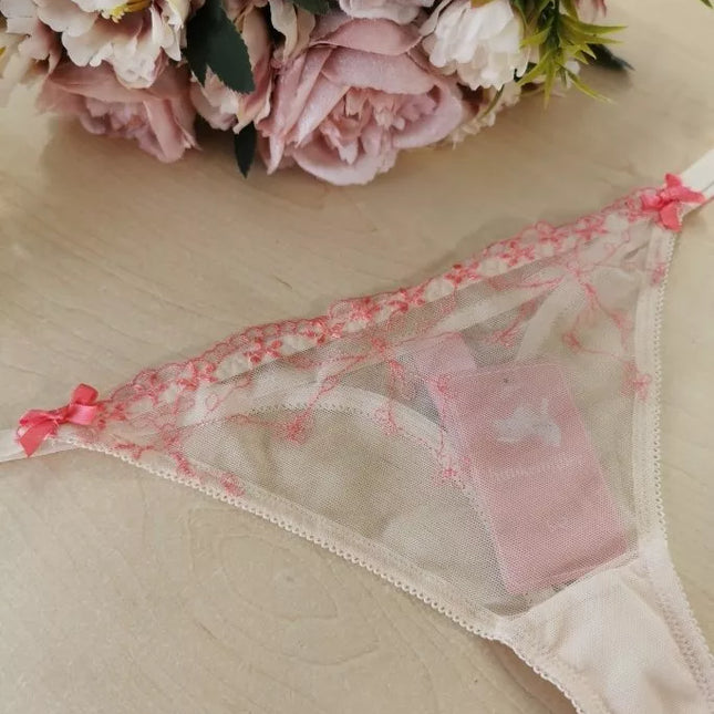 Hunkemoller XL(42) dydžio persiko spalvos stringai Peach Nectar 112651005