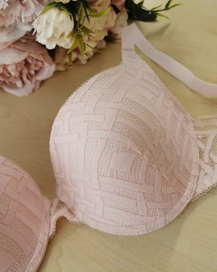 Epure Lise Charmel 70B dydžio rausva liemenėlė Tressage Dentelle Rose