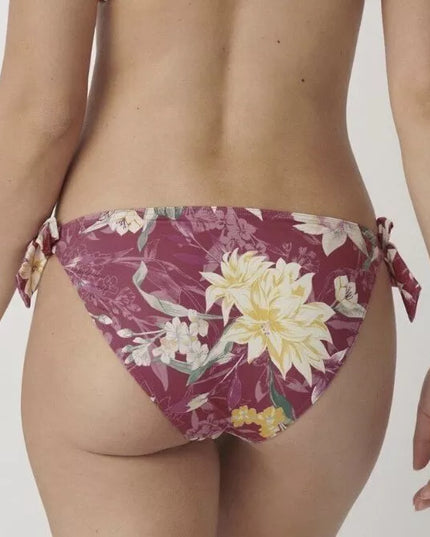 Triumph 38(M) dydžio rožinės gėlėtos maudymosi kelnaitės Botanical Leaf Tai