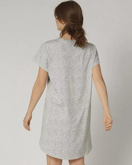 Triumph 36(S) 38(M) 40(L) 42(XL)  44(XXL) 46(XXXL) 48(XXXXL) dydžio juodos spalvos medvilniniai naktinukai trumpomis rankovėmis Nightdresses NDK 01 X