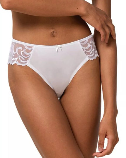Triumph 40(L) dydžio pieno spalvos kelnaitės Modern Finesse Tai