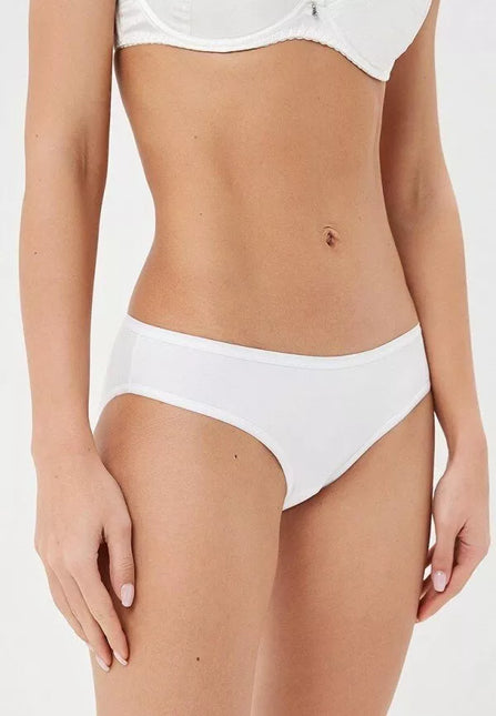Triumph S(36)  dydžio baltos spalvos  kelnaitės Touch of Cotton Tai 2P
