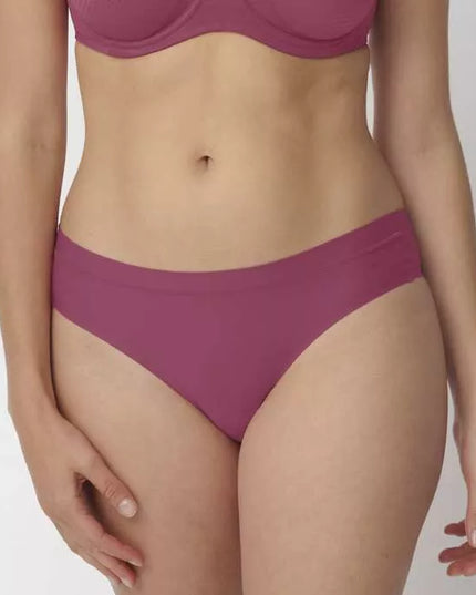 Triumph One size bordo spalvos  stringai Smart Micro Brazilian-String