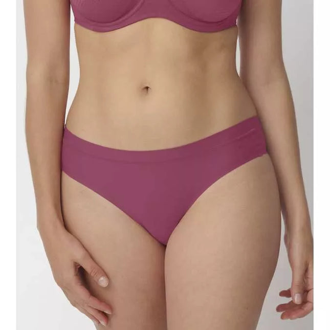 Triumph One size bordo spalvos  stringai Smart Micro Brazilian-String