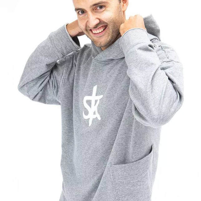 Sofa Killer šviesiai pilkas ilgas džemperis su SK logotipu