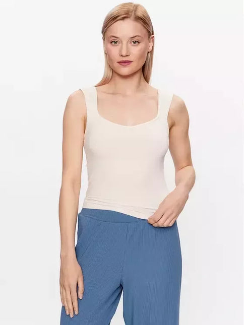 Triumph 40(L) dydžio kreminės spalvos pižamos marškinėliai Natural Spotlight Camisole
