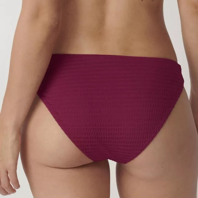 Triumph 36(S) 38(M) 40(L) 46(XXL) dydžio bordinės spalvos maudymosi kelnaitės Venus Elegance Tai sd X