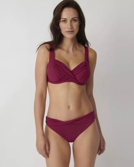 Triumph 36(S) 38(M) 40(L) 46(XXL) dydžio bordinės spalvos maudymosi kelnaitės Venus Elegance Tai sd X