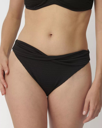 Triumph juodos spalvos maudymosi kelnaitės Venus Elegance Tai sd X